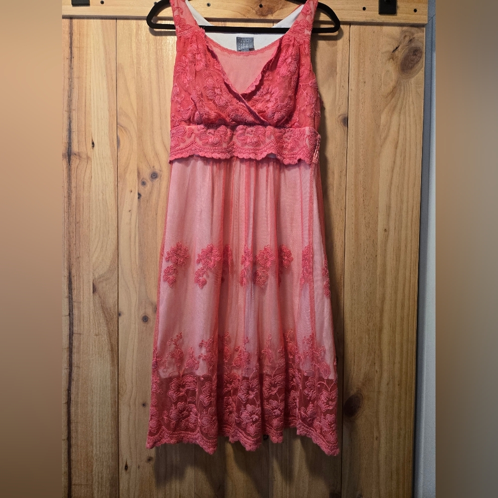 Elegant Pink Lace Dress
